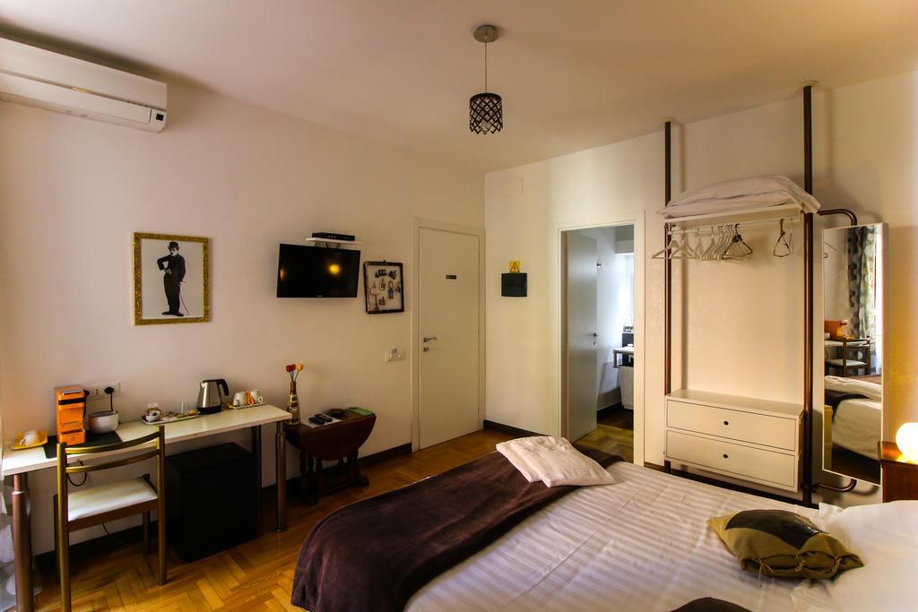 Caroline Rooms Rome Luaran gambar