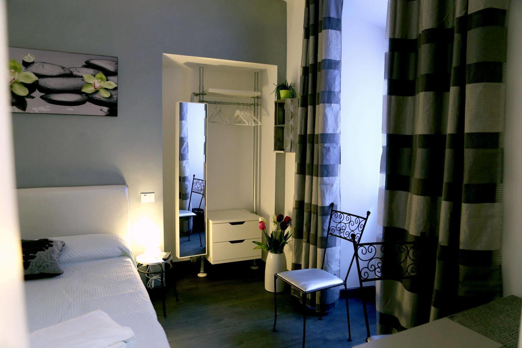 Caroline Rooms Rome Luaran gambar