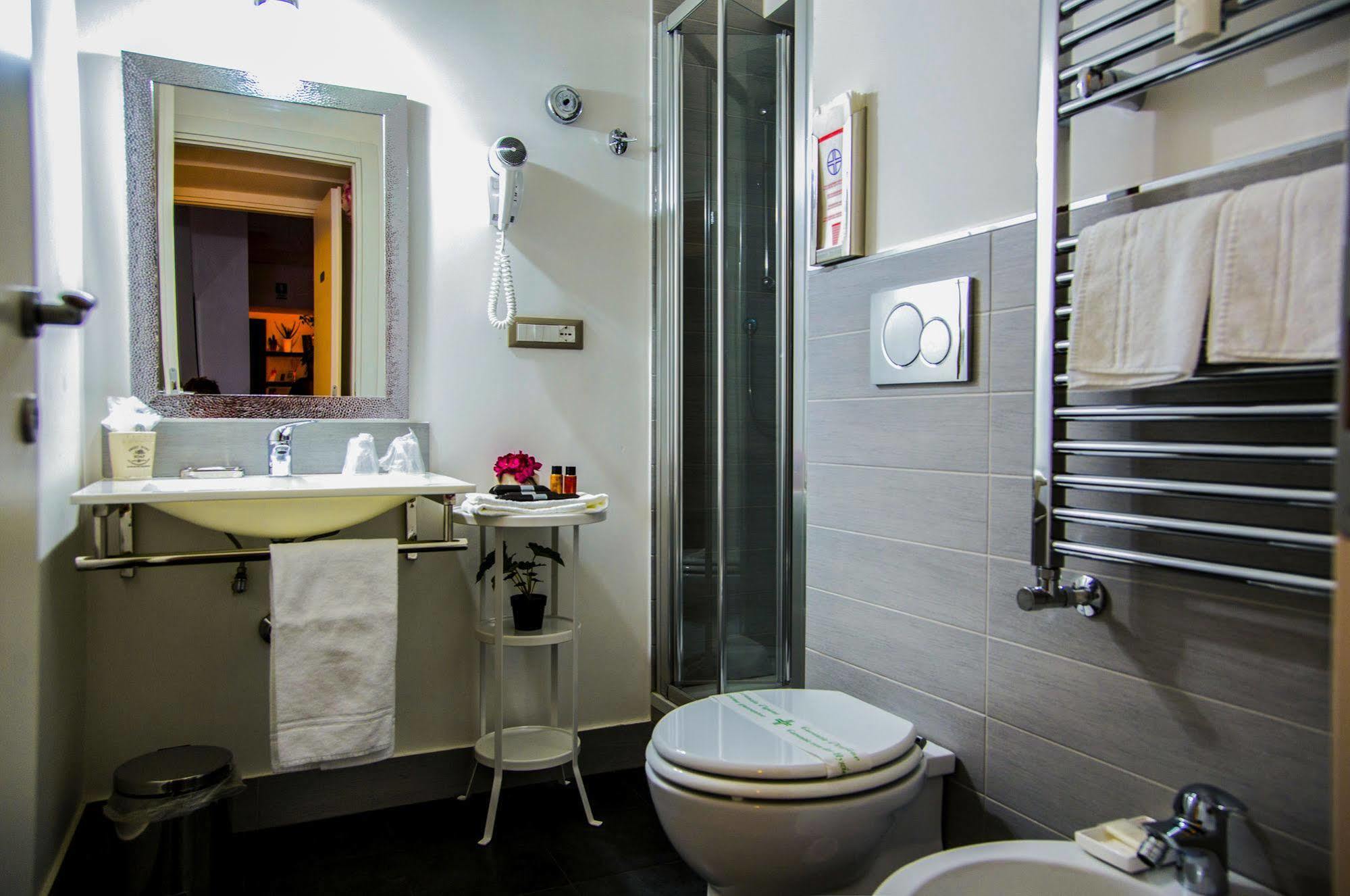 Caroline Rooms Rome Luaran gambar