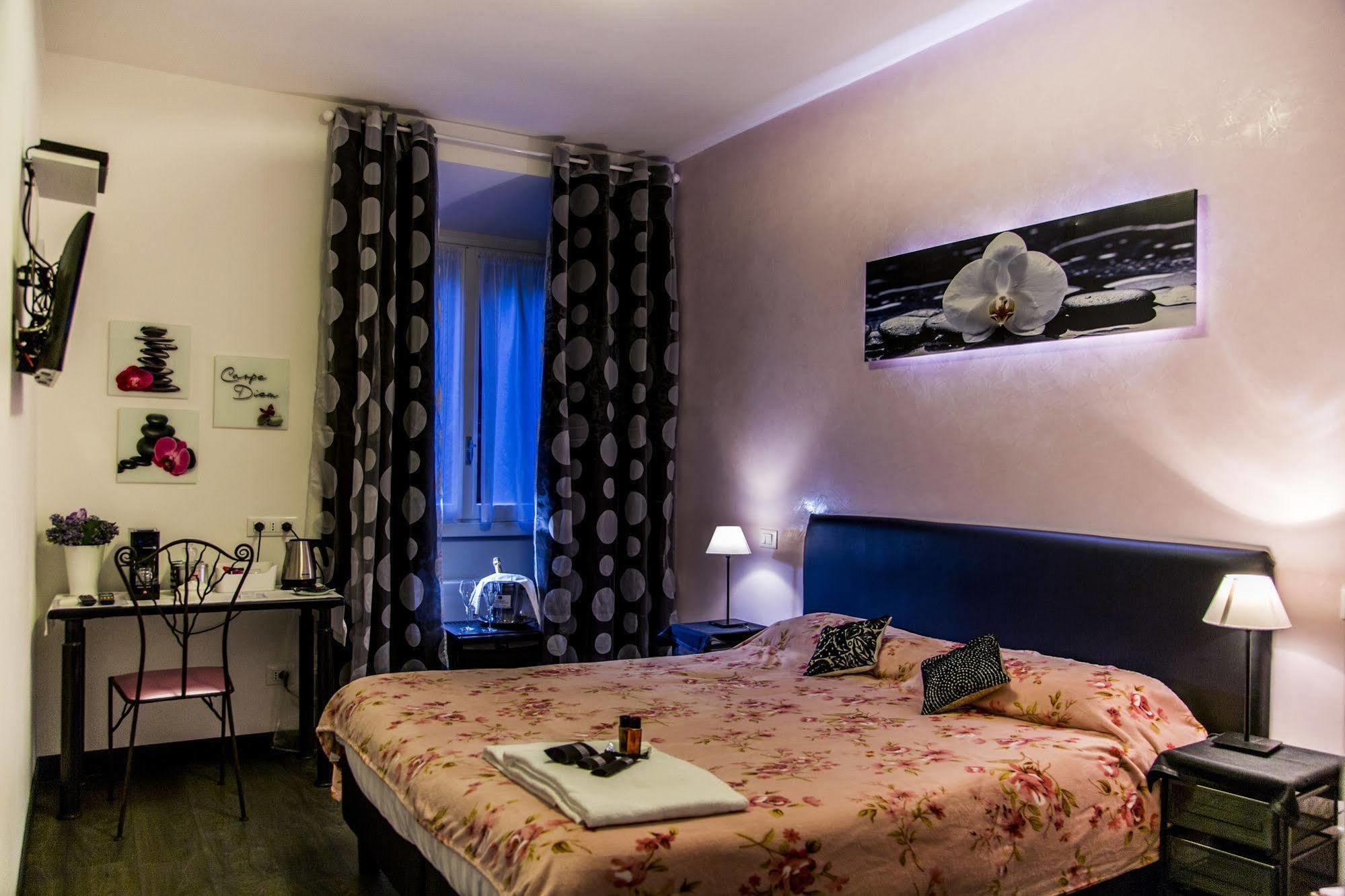 Caroline Rooms Rome Luaran gambar